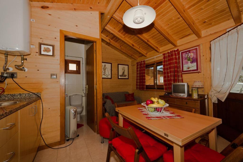 מלון קאנילו Camping - Bungalows Janramon חדר תמונה